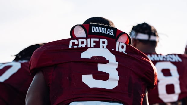Arkansas linebacker Antonio Grier, Jr. takes a knee during spring practice.